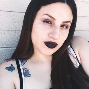 Meet your Posher, Janeth